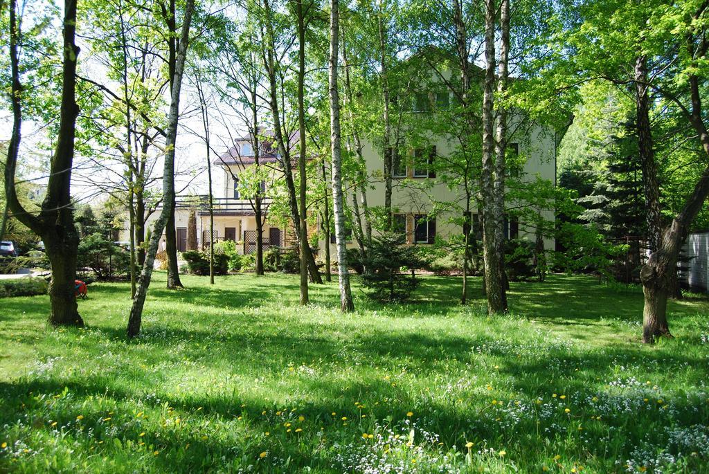Park Na Wojskiego Bed and Breakfast Marki  Exterior foto